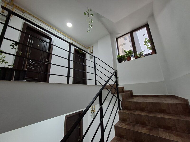 Berceni - Parc Tudor Arghezi - Metalurgiei - Metro